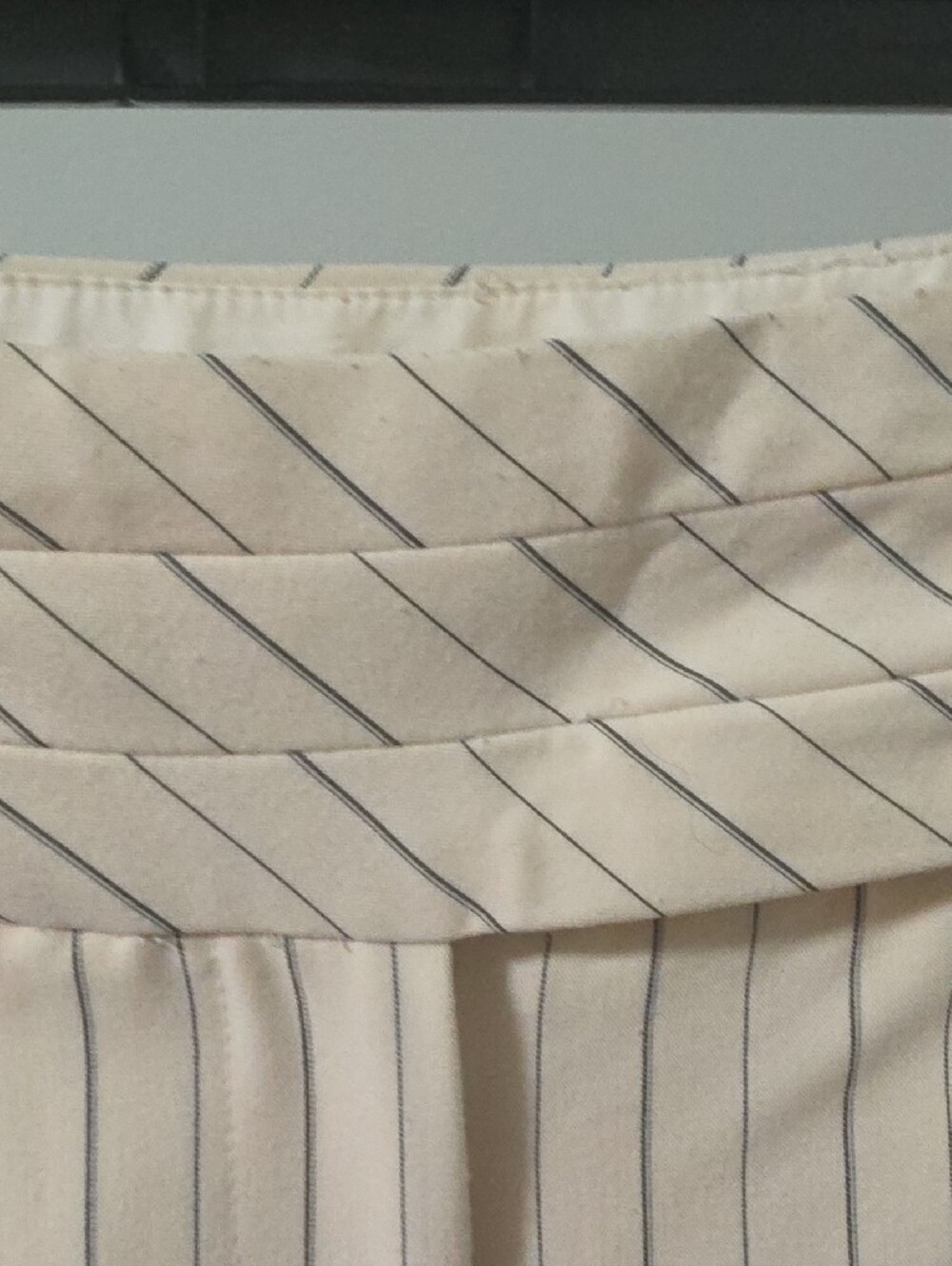 White House Black Market Cream Pinstripe Wide-Leg Dress Pants - Picture 5 of 7